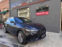 MASERATI LEVANTE V6 Diesel 275 CV AWD Gransport