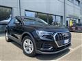 AUDI Q3 35 TDI Business Advanced