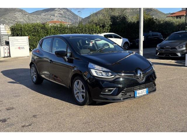 RENAULT CLIO dCi 8V 75 CV 5 porte Moschino Intens