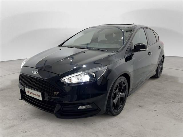 FORD FOCUS 2.0 EcoBoost 250 CV ST3