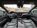 VOLVO XC60 B4 (d) AWD Geartronic R-design