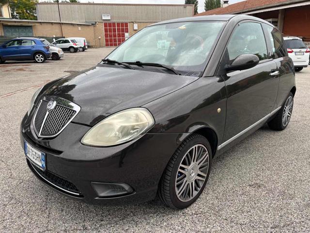 LANCIA YPSILON 1.3 MJT 90 CV Platino