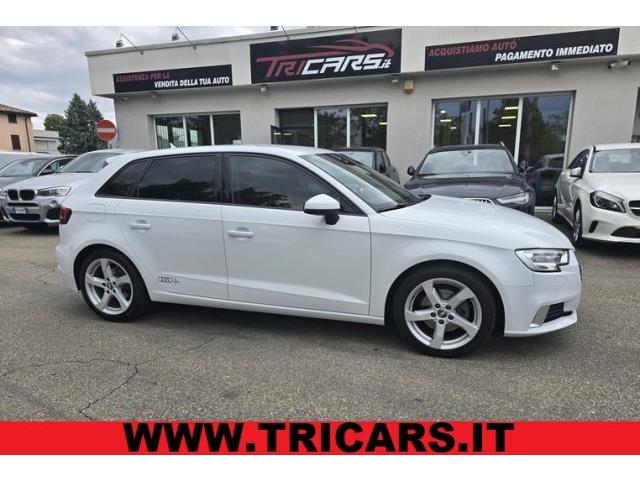 AUDI A3 1.6 TDI 116 CV S tronic Sport PERMUTE