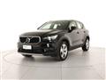 VOLVO XC40 T2 Geartronic Momentum Pro