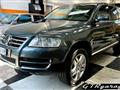 VOLKSWAGEN Touareg V10 TDI tiptronic