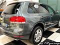 VOLKSWAGEN Touareg V10 TDI tiptronic