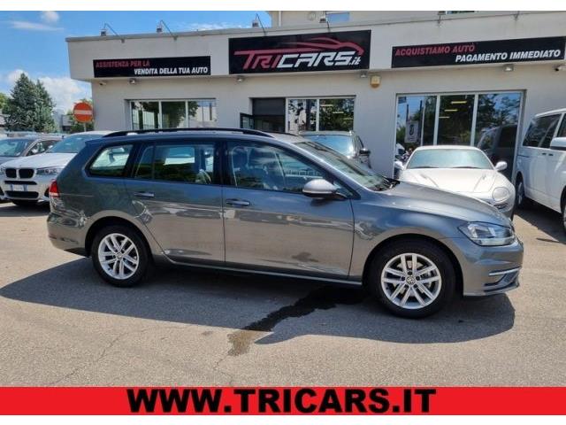 VOLKSWAGEN GOLF 1.0 TSI 115 CV Business BlueMotion Tech. PERMUTE