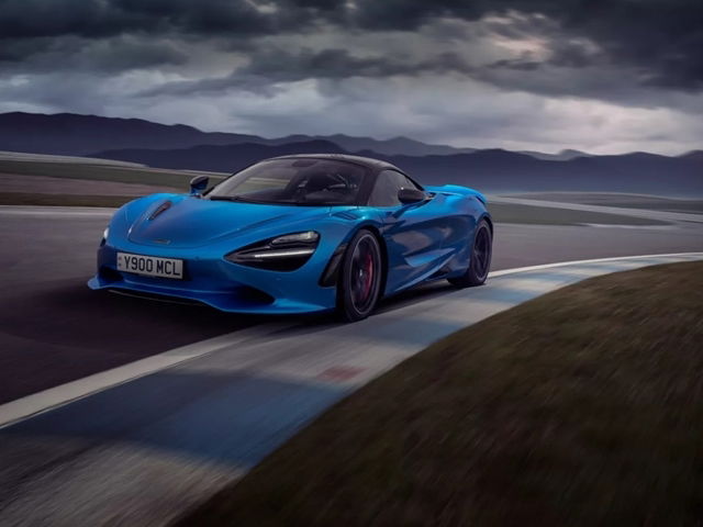 MCLAREN 750S Coupé Performance - MCLAREN MILANO