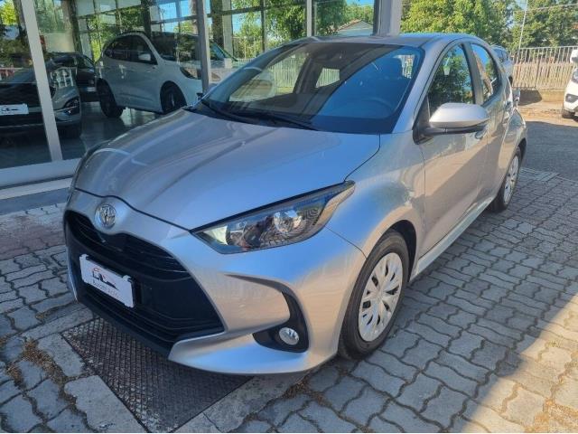 TOYOTA Yaris 1.0 Business 72cv OK NEOPATENTATI