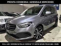 MERCEDES CLASSE T d Sport LED/CER."17/PELLE/PARK+TELEC/OK NEOPATENTA