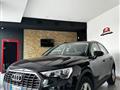 AUDI Q3 45FSI E S Tronic Business