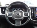 VOLVO XC60 B4 (d) AWD Geartronic Momentum Carplay