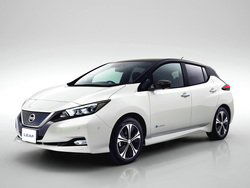 NISSAN LEAF N-Connecta 40 kWh