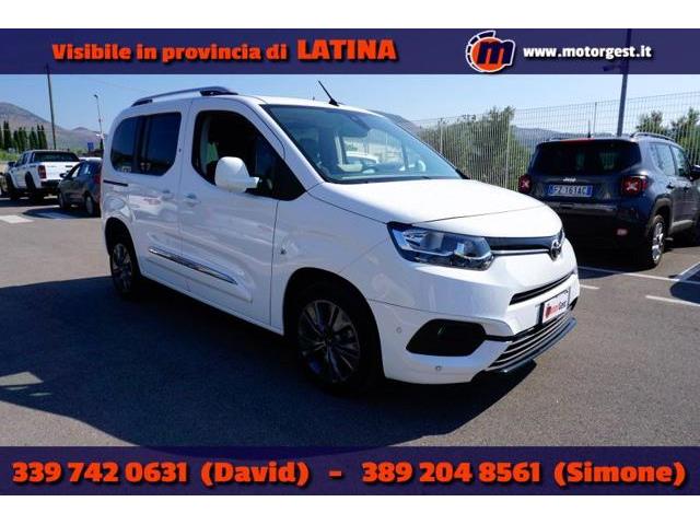 TOYOTA PROACE 1.5D 120CV trasporto disabili