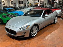 MASERATI GRANCABRIO 4.7 V8 PELLE ROSSA CAPOTE ROSSA