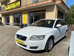 VOLVO V50 D2 POLAR