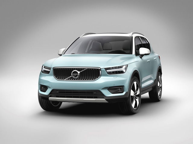 VOLVO XC40 (2017-->) D3 Geartronic Inscription