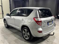 TOYOTA RAV4 4X4 2.2 150CV ?AUTOMATICO?+ ?GANCIOTRAINO?