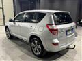 TOYOTA RAV4 4X4 2.2 150CV ?AUTOMATICO?+ ?GANCIOTRAINO?