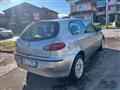 ALFA ROMEO 147 1.6i 16V T.S. (105 CV) cat 3p. Dist.