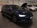 VOLKSWAGEN Passat Variant 2.0 TDI DSG Executive BMT