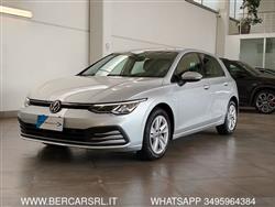 VOLKSWAGEN GOLF 1.0 eTSI EVO DSG Life