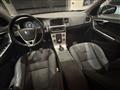 VOLVO S60 D2 R-design