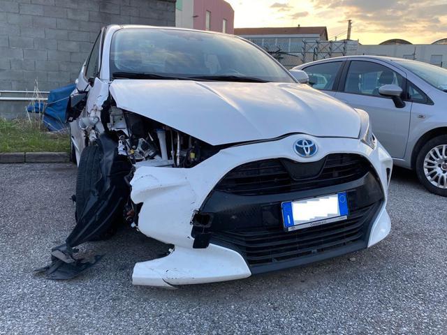 TOYOTA YARIS 1.5 Hybrid 5 porte Active