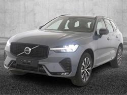 VOLVO XC60 B4 (d) AWD automatico Plus Dark