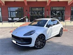 PORSCHE MACAN 2.0 T