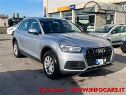 AUDI Q5 35 TDI quattro S tronic Business