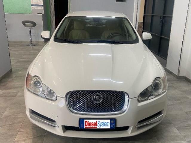 JAGUAR XF 2.7D V6 Premium Luxury