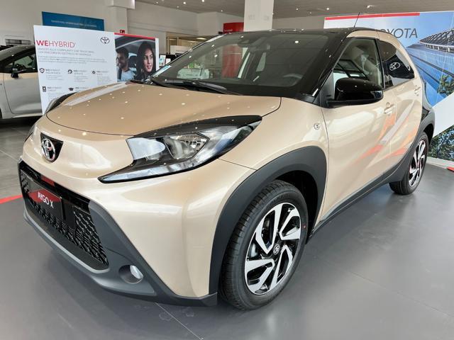 TOYOTA NUOVA AYGO X 1.0 VVT-i 72 CV 5 porte Trend