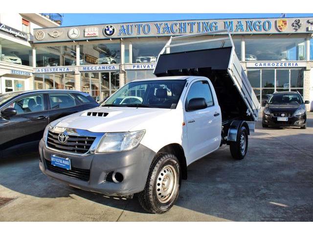 TOYOTA Hilux 2.5 extra cab Activex 140cv Ribaltabile