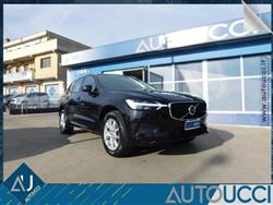 VOLVO XC60 B4 (d) AWD Geartronic Momentum Carplay