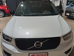 VOLVO XC40 D3 AWD R-design