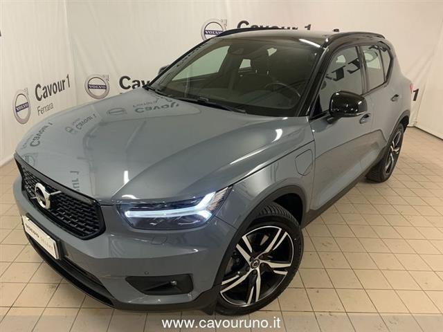 VOLVO XC40 RECHARGE HYBRID XC40 T5 Recharge Plug-in Hybrid R-design