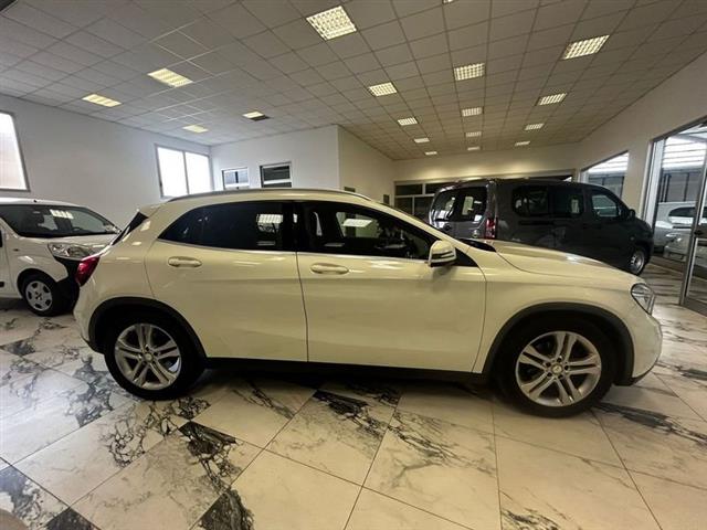 MERCEDES CLASSE GLA GLA 200 CDI Premium