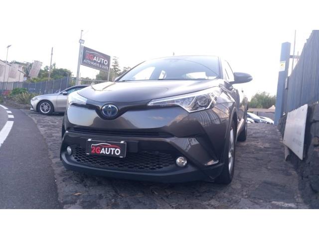 TOYOTA C-HR 1.8h Lounge 2wd e-cvt my18