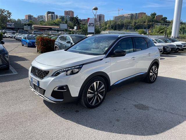 PEUGEOT 3008 PHEV 3008 Hybrid4 300 e-EAT8 GT