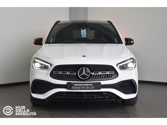 MERCEDES CLASSE GLA d Automatic Premium