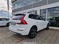 VOLVO XC60 B4 (d) AWD Geartronic R-design