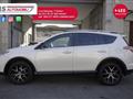 TOYOTA RAV4 2.0 D-4D 2WD Lounge