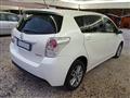 TOYOTA VERSO 1600 D-4D 5P ACTIVE CAM VETRSCUR CERCHI ITALIA