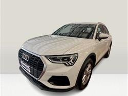 AUDI Q3 35 TDI quattro S tronic Business