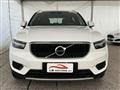 VOLVO XC40 T3 Momentum