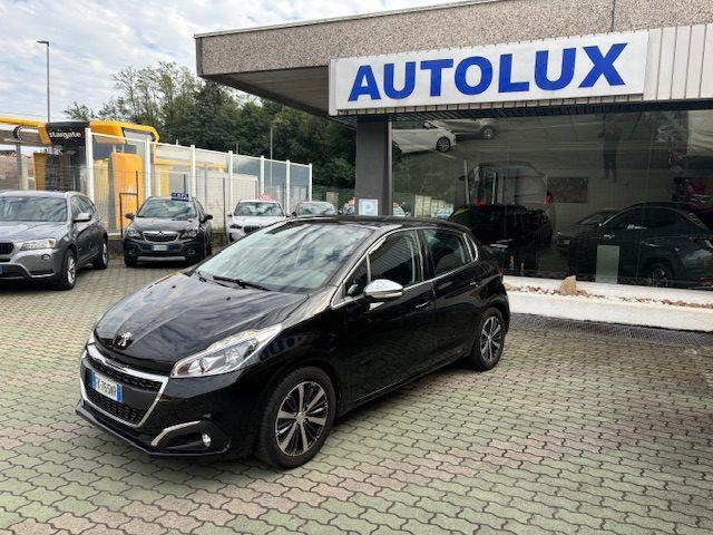 PEUGEOT 208 (2012) Allure 5Pt.+NAVI+RETROCAMERA