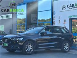 VOLVO XC60 B4 (d) AWD Geartronic Business Plus