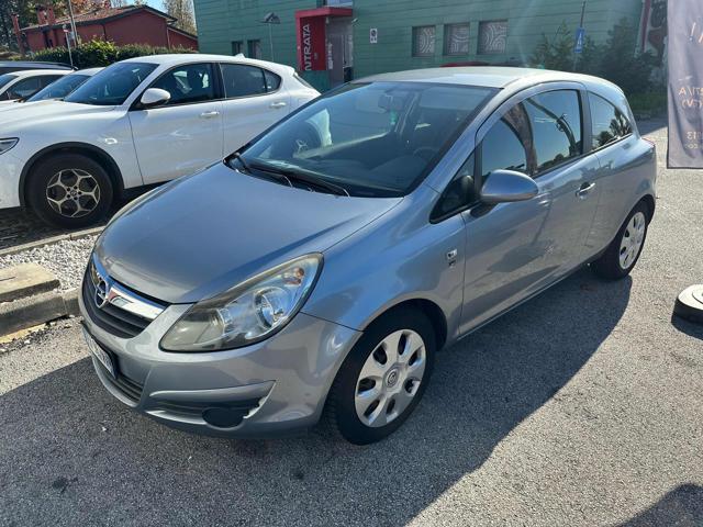 OPEL CORSA 1.2 80CV 3 porte GPL-TECH Edition