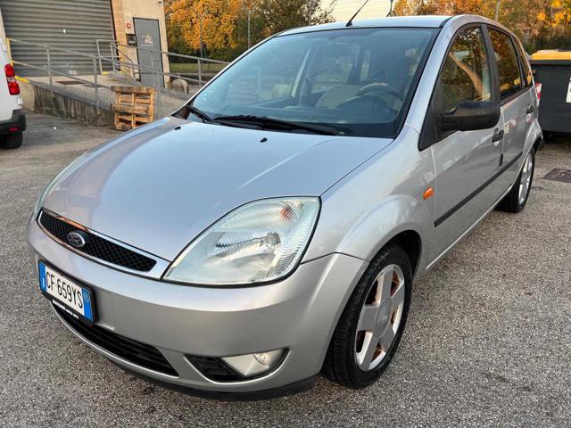 FORD FIESTA 134,722km 1.4 16V 5p.Ghia Neopatentati Bellissima